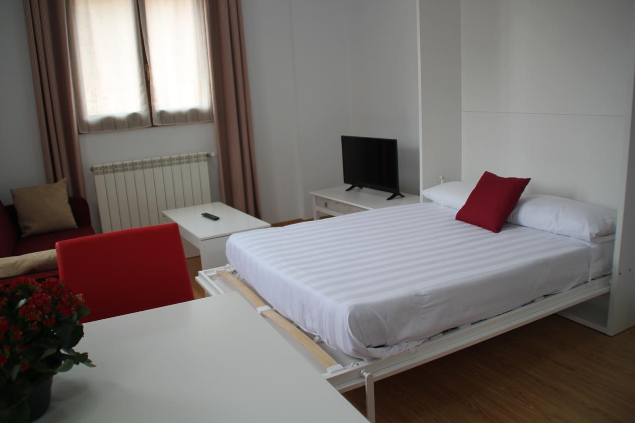 Apartamentos San Lazaro Ezcaray Luaran gambar