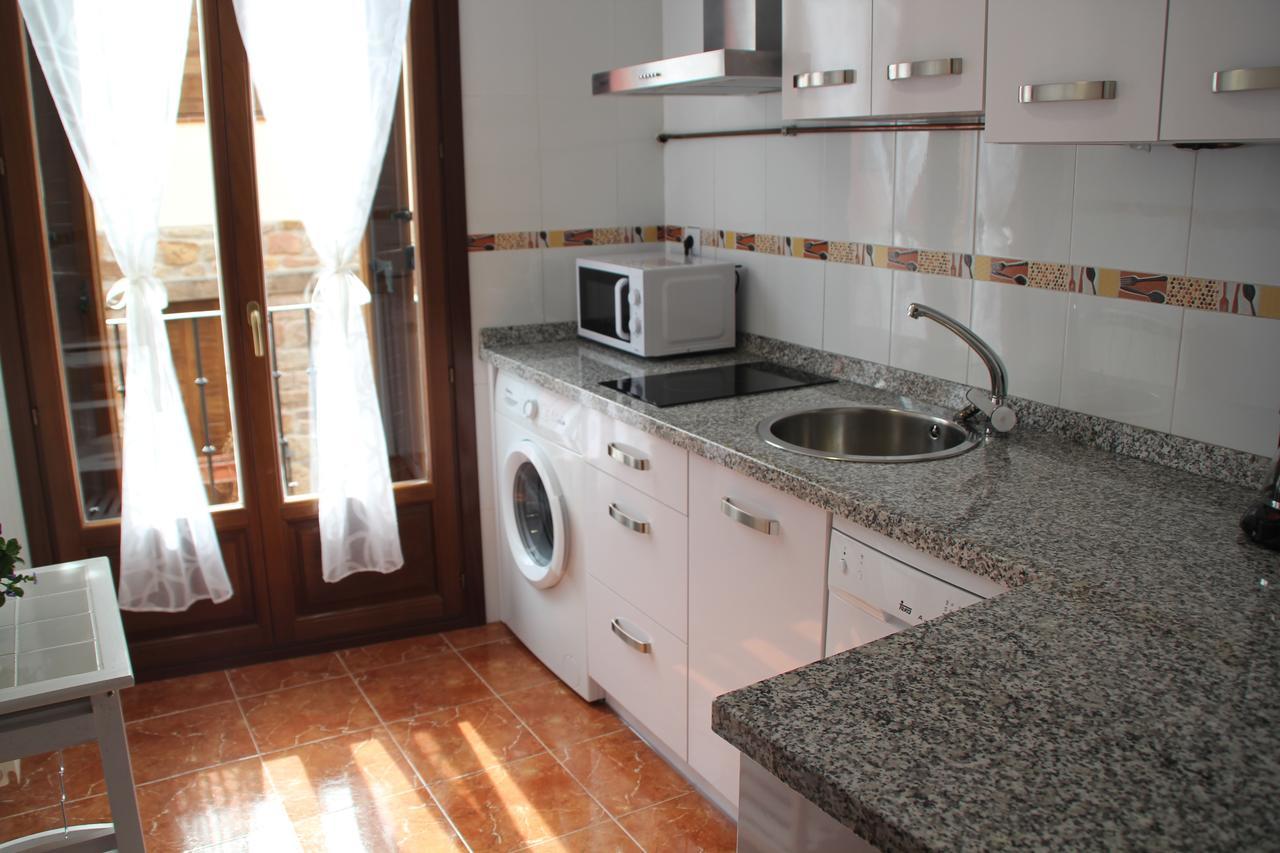Apartamentos San Lazaro Ezcaray Luaran gambar